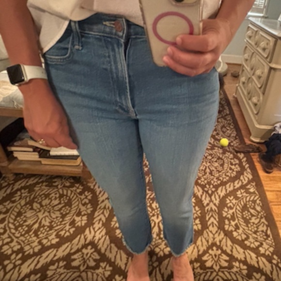 MOTHER Insider Ankle Fray, Eager Beaver Size 28 - Picture 8 of 8